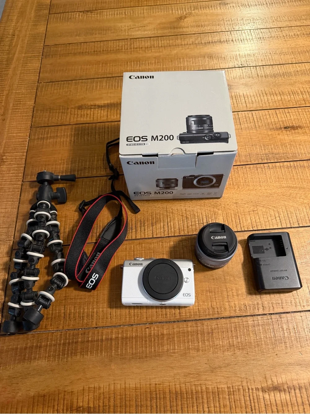Canon EOS M200 White Mirrorless Camera Kit with Black Lens & Accessories